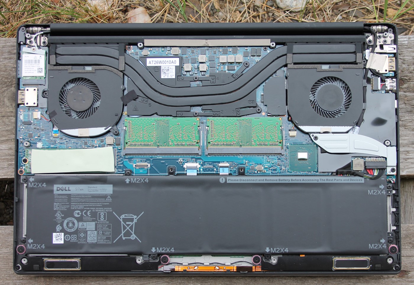لپ تاپ Dell XPS9570